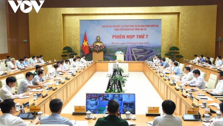 Pôa Phạm Minh Chính, Ngế pro xiâm hnê ngăn tơnêi têa pơkuâ po rôh hôp Khu hnê mơhno cheăng Tơnêi têa mâu kế tơmeăm, tơdroăng tơkêa ki kal