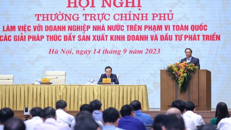 THỦ TƯỚNG DANG AKAOK NYAOM BIAI DI THƯỜNG TRỰC RAJAEI NGAK BRUK HAONG DOANH NGHIỆP KARJA DALAM NEGAR