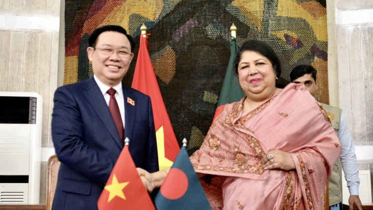 Ơi Vương Đình Huệ jơnum bơkơtuai hăng Khua git gai pơ ala mơnuih ƀôn sang dêh čar Bangladesh