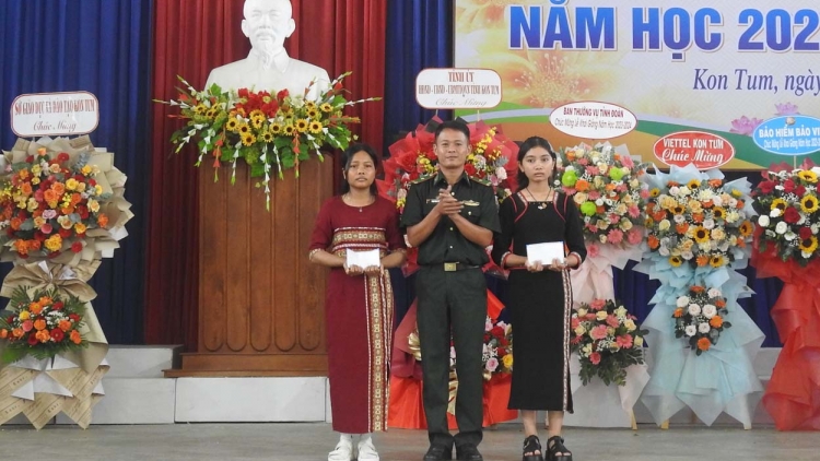 Lĭng kahan răng mgang knông lăn Kon Tum đru kơ hđeh sang hră krĭng knông lăn 