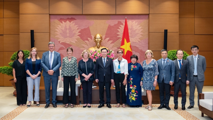 Khu kăn Kuô̆k hô̆i râ má môi Pơhlăng – Việt Nam: Kông tơdjêp tơrŭm tơroâ ăm tơrŭm cheăng Việt Nam - Pơhlăng 