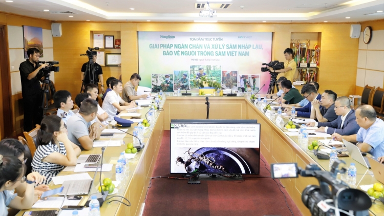 Atŭm jơhngơ̆m vei hơnăn sâm Việt Nam 