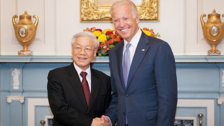 G’luh tước lưm Việt Nam âng Tổng thống Joe Biden đơơng chr’năp cấp Nhà nước năc đoo g’luh tước lưm chr’năp bhlầng