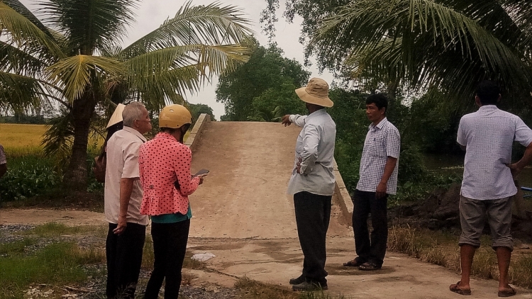 ពត៌មាន ម៉ោង ១៥