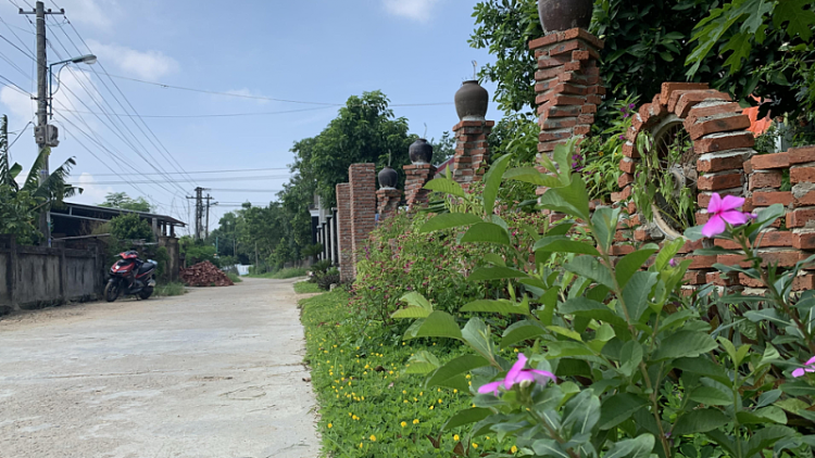 Quảng Nam ntop kơl nuĭh ƀon lan ndâk njêng mir ntong leo lor 