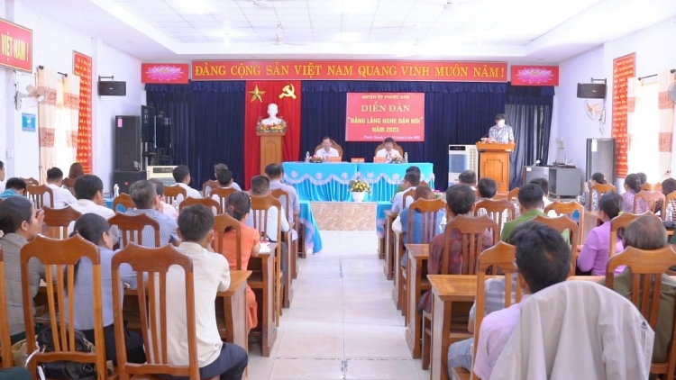 Bh’cộ chr’hoong Phước Sơn (Quảng Nam) ta mêệng xơợng boop p’rá đha nuôr ooy bhrợ pa dưr vel bhươl t’mêê