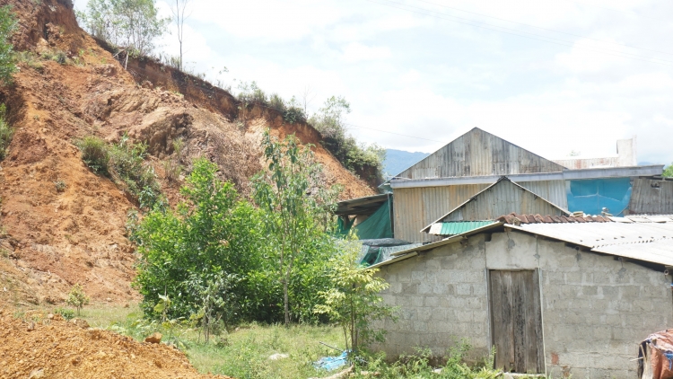 L’lăm hân noo đhí boo: Thừa Thiên Huế k’rang đhr’năng hr’lang hr’câh k’tiêc