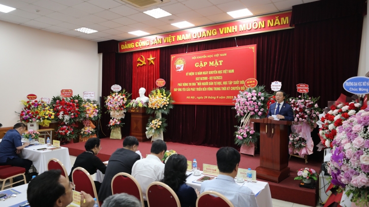 Mpồl dong kờl bơsram sră Việt Nam bơyai lơh tơnkah 15 nam Ngai pơlam bơsram sră Việt Nam