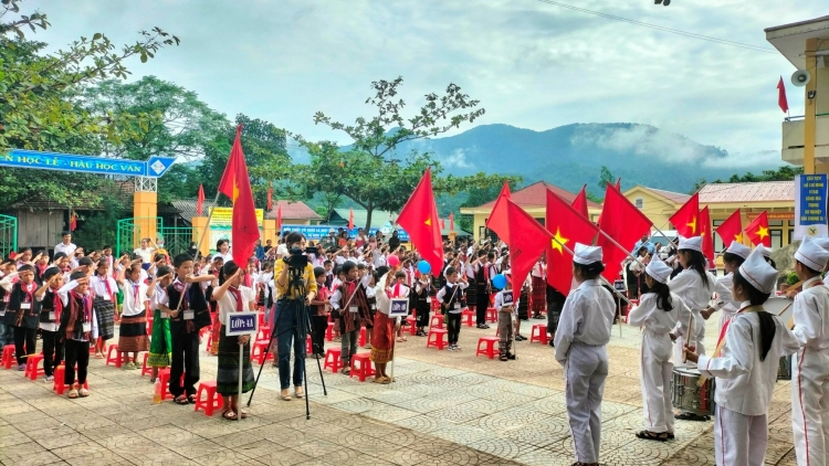 Quảng Bình doọ pay zên học kỳ 1, c’moo học 2023 - 2024