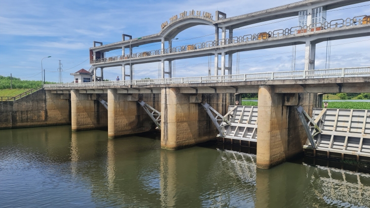 Quảng Trị: Ta đang moon bhrợ bhr’lậ pa xang đhr’năng nha nhự đác coh k’ruung Sa Lung