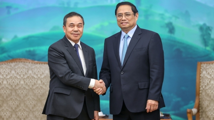Thủ tướng Chính phủ Phạm Minh Chính wơt Đại sứ Lào tât ntĭnh ntăn