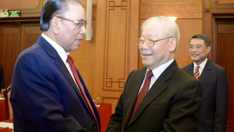 Khua gĭt gai Đảng Nguyễn Phú Trọng mđup brei mêđai 60 thŭn bruă Đảng kơ Khua gĭt gai Đảng hđăp Nông Đức Mạnh