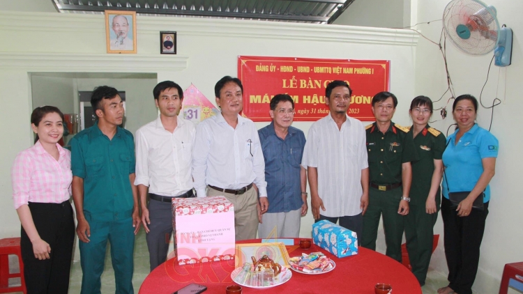 ភ្លើងចង្រ្កានសមរភូមិក្រោយ ជាទម្រង់ជាក់ស្ដែងនិងមានអត្ថន័យនៅខេត្តហូវយ៉ាងត្រូវបានពង្រីក។