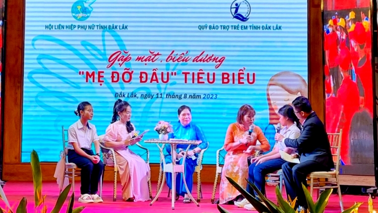 “Mê̆ mât rong”-ntŭk nsing bah kon se kon đơi Dak Lak