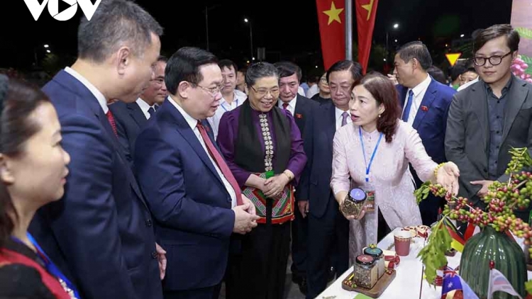 Kruanh Quốc hội râng ƀư Lễ hội Cà phê n’gor Sơn La tal bôk năp năm 2023