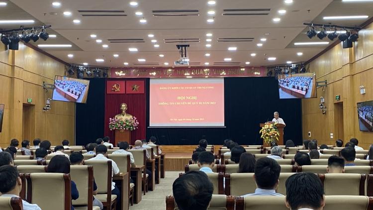 Đảng ủy Gah ală anih lơh broă Dà lơgar yal tơngĭt jơnau mìng dùl tơngume qúy 3 