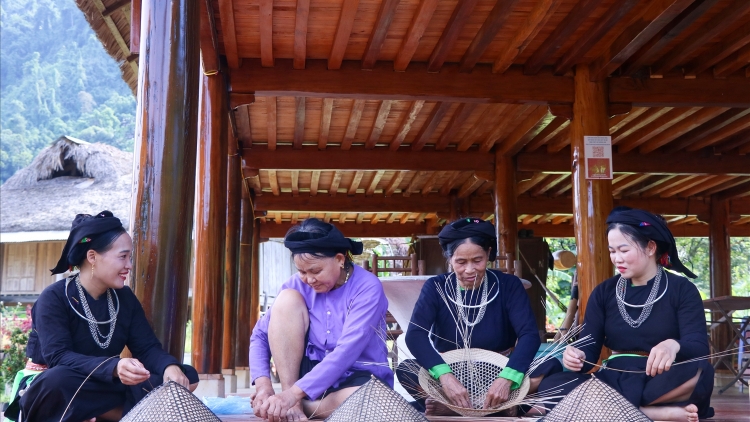 CHƯƠNG TRÌNH KHAY HENG TÀY-NÙNG (Thứ 6 – Vằn 20 bươn 10 pi 2023)