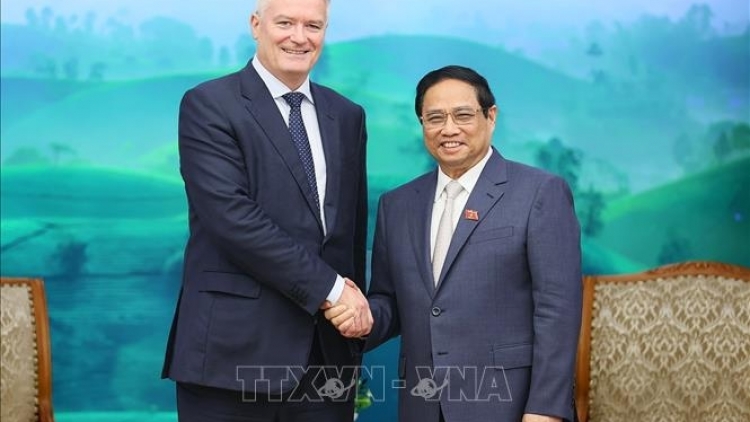 Khua dêh čar ơi Phạm Minh Chính tŭ jum Khua čih pioh khul ngă hrŏm hăng pơđĭ kyar bơwih ƀong huă Mathias Cormann