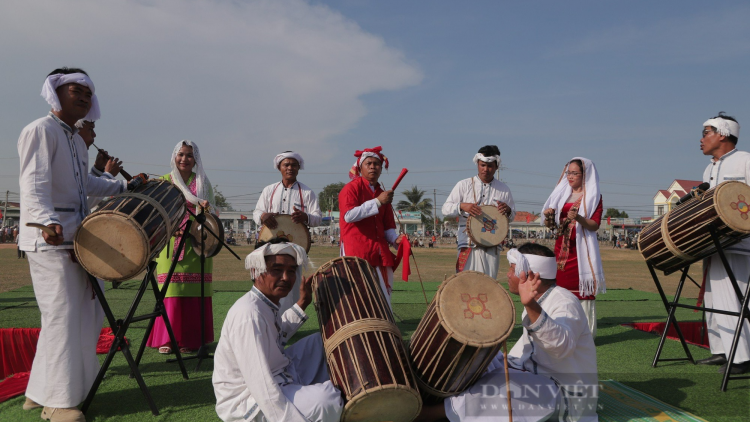 3 JANIH ALAT RAGAM “SUAN YAVA” DALAM RIJA ROYA DI URANG CAM NINH THUAN –BINH THUAN