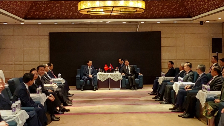 Kruanh dak Võ Văn Thưởng tâm mâp Tổng Bí thư, kruanh dak Lào