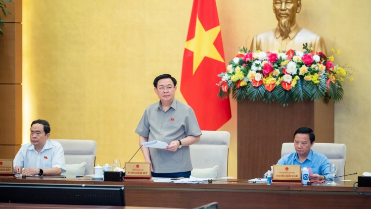 Tơn jơh Pơrjum dơ̆ 27 bơh Ủy ƀan Thường vụ Quốk hội khoă 15