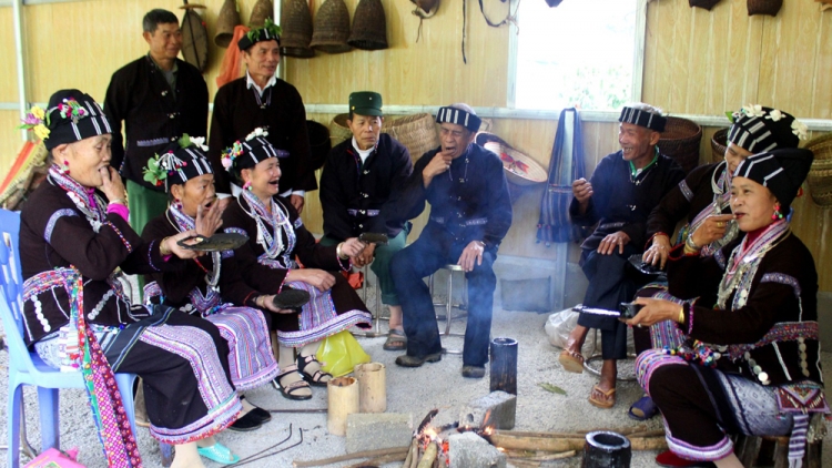 Chương trình phát thanh quam Tay thứ 5 mự 26 bườn 10 pì 2023