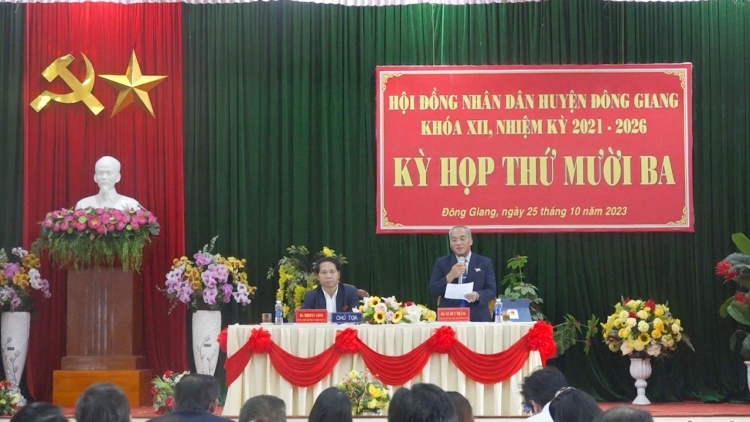 HĐND chr’hoong Đông Giang (Quảng Nam), khóa XII bhrợ pr’họp chuyên đề g’luh 13