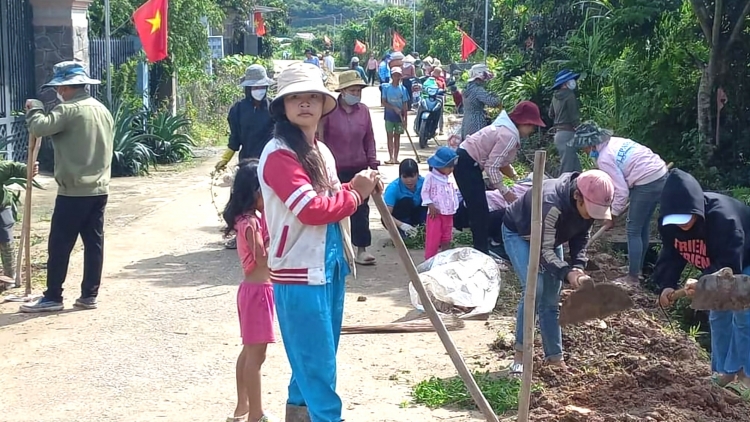 Mniê knuă druh mâo lu klei đru kơ ƀuôn sang