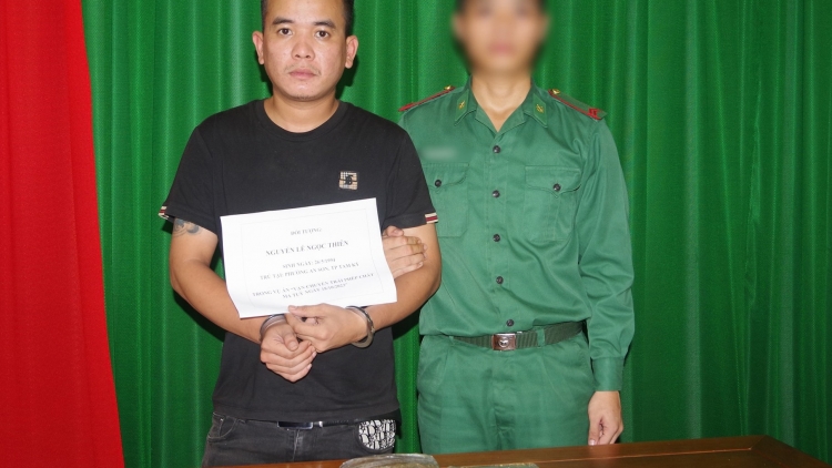 Quảng Nam: Khởi tố tu bhiệc âng đơơng lết xa nay ma túy tơợ Lào chô ooy Việt Nam