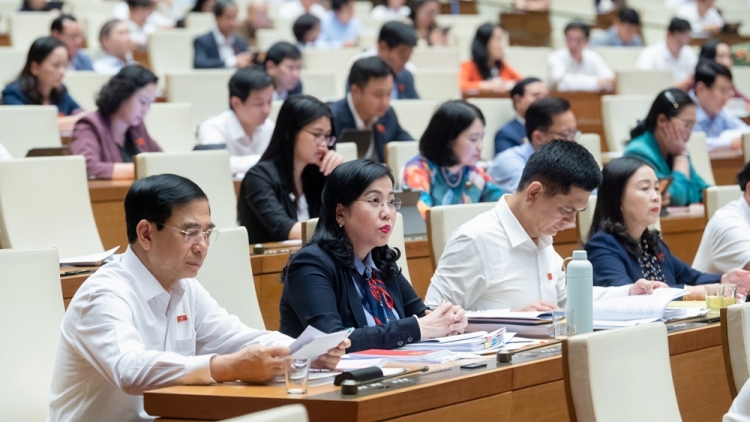 Quốc hội tơớp bhrợ bh’rợ đớc phiếu tín nhiệm tơợ ha bu t’ngay 24/10