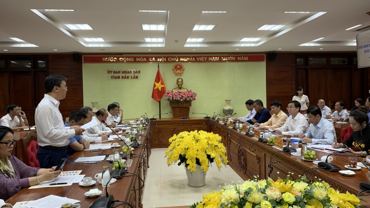 Anih jơnau đơs Việt Nam mờ càr Dăk Lăk tơnguh broă lơh broă bal yal tơngit, mblàng jơnau