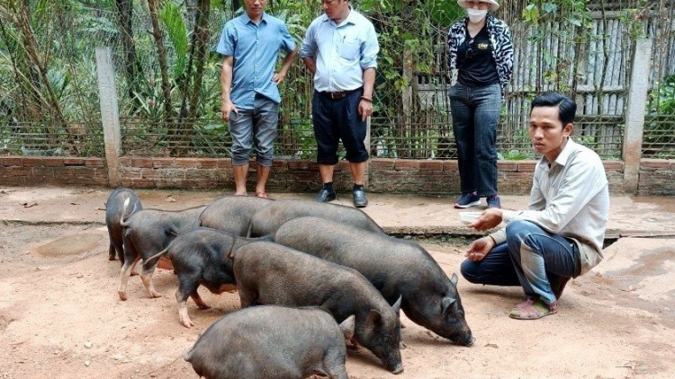 T’vaih pr’đơợ z’lâh đha rựt đhị da ding ca coong Quảng Nam