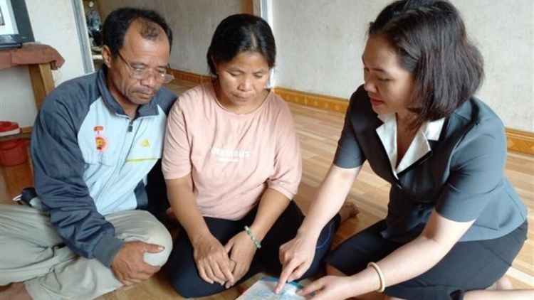 Lăi pơthâo, djru mơnuih hmâo arăng taih amang amăng sang anô̆