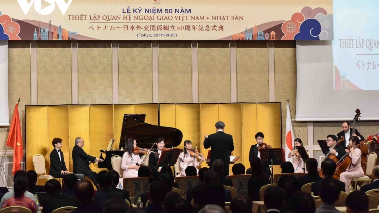 Kăn xiâm hnê ngăn tơnêi têa Võ Văn Thưởng veăng Leh tơbâ 50 hơnăm mơjiâng tơrŭm cheăng tơpui kâ Việt Nam – Nhuk 