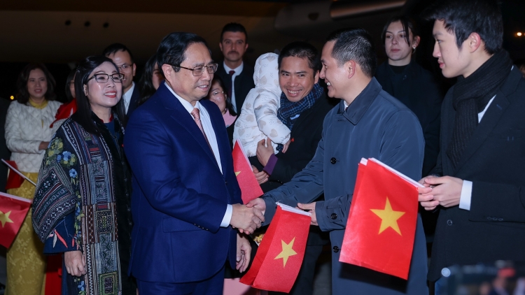 Khua dêh čar Phạm Minh Chính hăng bơnai ñu nao jơnum hrŏm COP28 hăng čuă dêh čar Thổ Nhĩ Kỳ