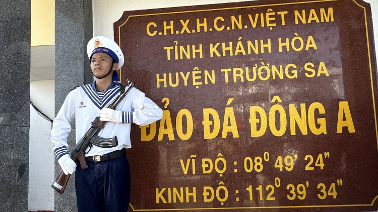 Ăp tahen Trường Sa mât nâp nkuăl dak lêng gôl dak