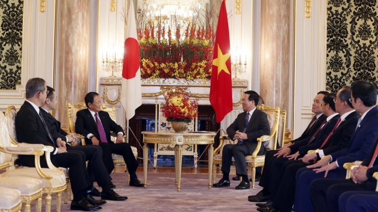 Khua lăn čar drông Khua kiă kriê dŭm Đảng lehanăn mnuih Japon sŭk suôr hŏng Việt Nam 