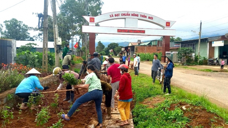 HAREI SANECAR PUK PALEI BAHRAU DI BHUM CEIK GLAONG DI LINH