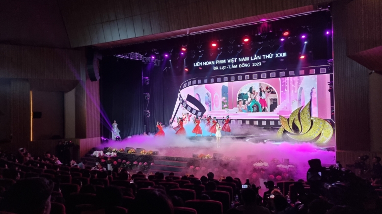  Klei bi lông phim Việt Nam tal 23 mkŏ mjing ti ƀuôn prŏng Đà Lạt – Lâm Đồng mâo leh klei tŭ jing jăk siam 