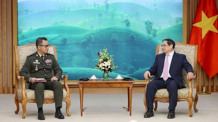 Khua knŭk kna Phạm Minh Chính drông K’iăng khua knŭk kna, Khua phŭn bruă lĭng kahan Campuchia 