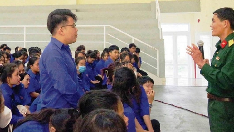 K’bhuh Kinh tế - Quốc phòng 92 đơơng pháp luật tước ha học sinh coh ca noong k’tiếc