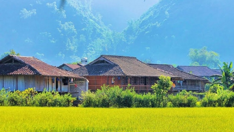 CHƯƠNG TRÌNH KHAY HENG TÀY - NÙNG (Thứ Sáu- Vằn 17 bươn 11 pi 2023)