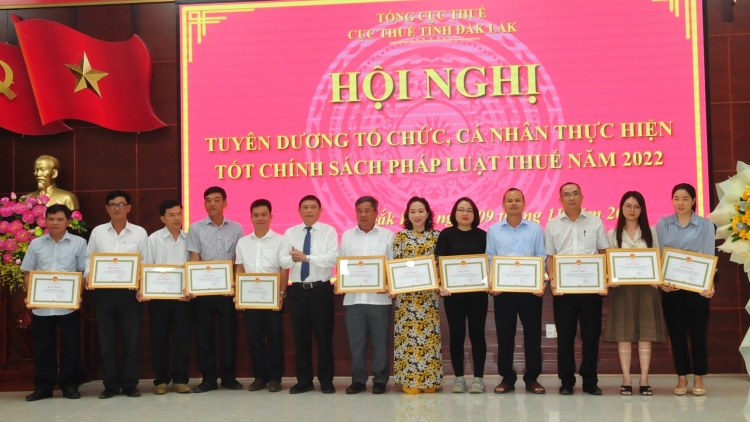 Đắk Lắk: Pôk pơ ư 235 khul grŭp, dôm bơngai nôp thuê̆ tôm ‘lơ̆ng