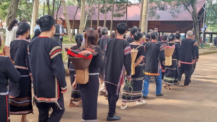 Mơđah tơbleăng leh tơdah dôh dêi mơngế Rơđế a Dak Lak