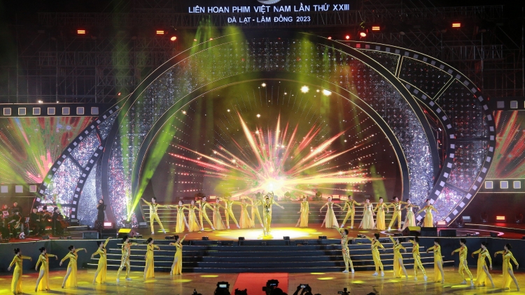 Pơxiâm po tơ’noăng mơđah phim Việt Nam rôh má 23