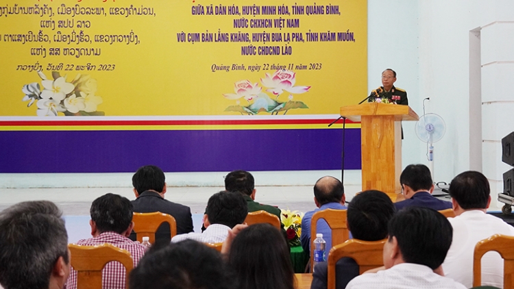 Bhrợ zr’ziêng zr’lụ đhanuôr ắt mamông bơr n’đăh c’noong k’tiếc Việt Nam - Lào