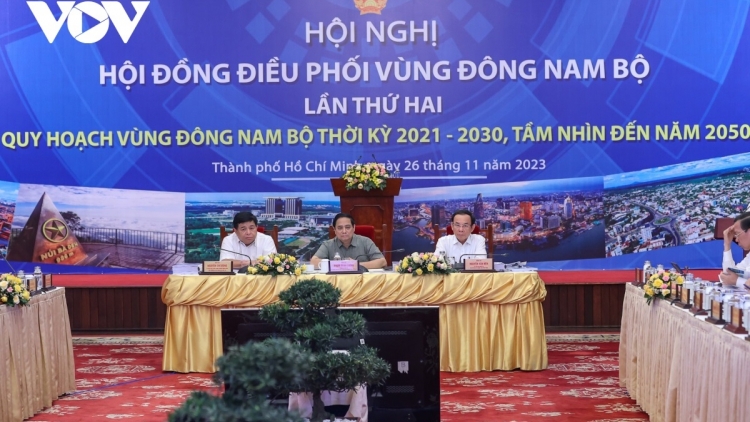 Ngế pro xiâm hnê ngăn Phạm Minh Chính pơkuâ Hôp rôh má péa - Hô̆i đong xing xoăng kơpong Đông Nam Bộ