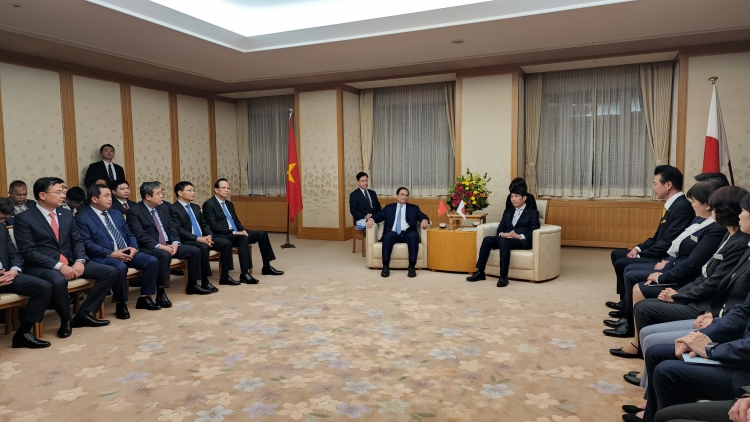 Klei blŭ hrăm plah wah Khua knŭk kna Phạm Minh Chính hŏng Khua kiă kriê leh anăn knơ̆ng bruă êdah êdi čar Gunma 