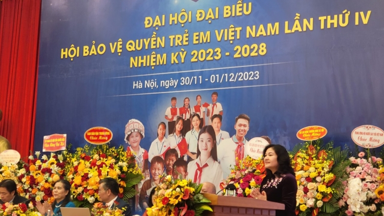 Đại hội đại biểu Mpôl mât njrăng nău dơi kon se Việt Nam tâl IV