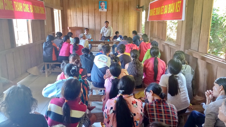 Xa nay bh’rợ pa dưr pa xớc pr’ắt tr’mung zr’lụ đhanuôr acoon cóh đhị Quảng Nam: Xơợng đhanuôr prá, prá đhanuôr năl, bhrợ đhanuôr tin đươi